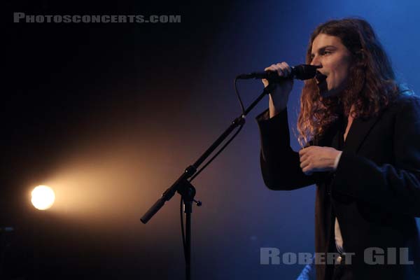 BORNS - 2015-10-27 - PARIS - Cafe de la Danse - 